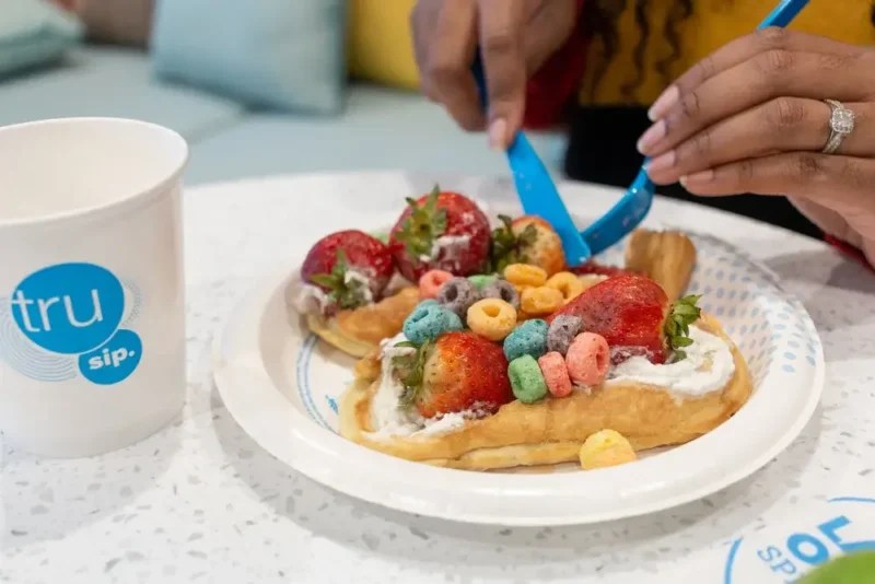 Tru Hilton Breakfast Hours, Menu & Prices 2024