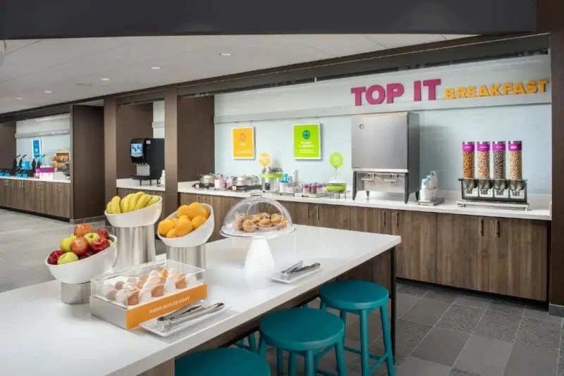 Tru Hilton Breakfast Hours, Menu & Prices 2024