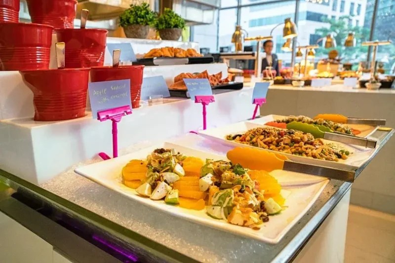 Aloft Breakfast Hours, Menu & Prices 2024