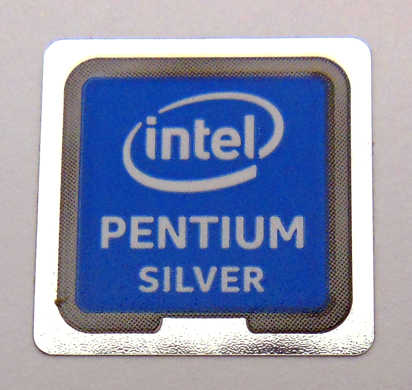 Intel PENTIUM Silver sticker 18x18mm / 11/16″ x 11/16