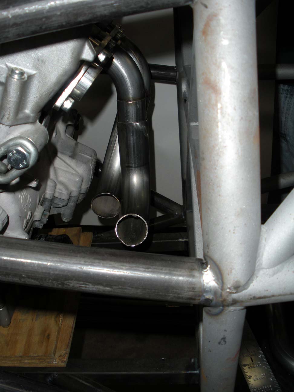 Making custom exhaust headers SportsRacer Technology