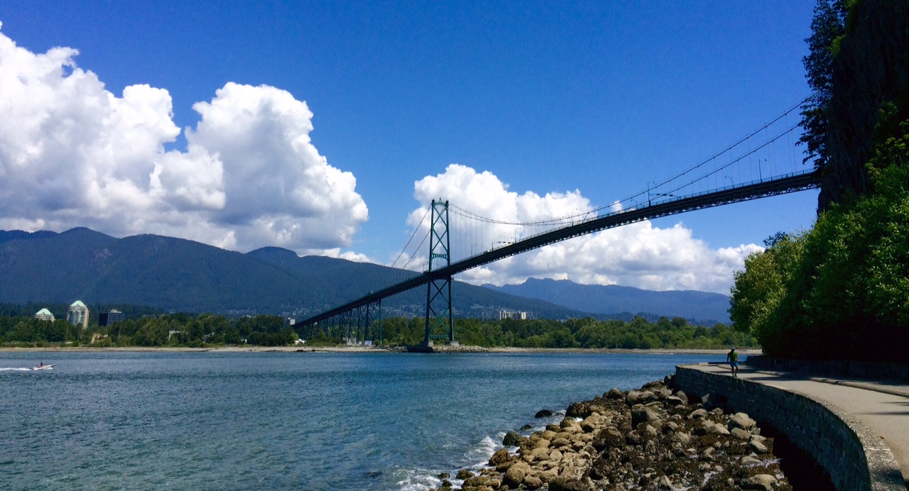 Vancouver Day One Fly, Hike & Travel.