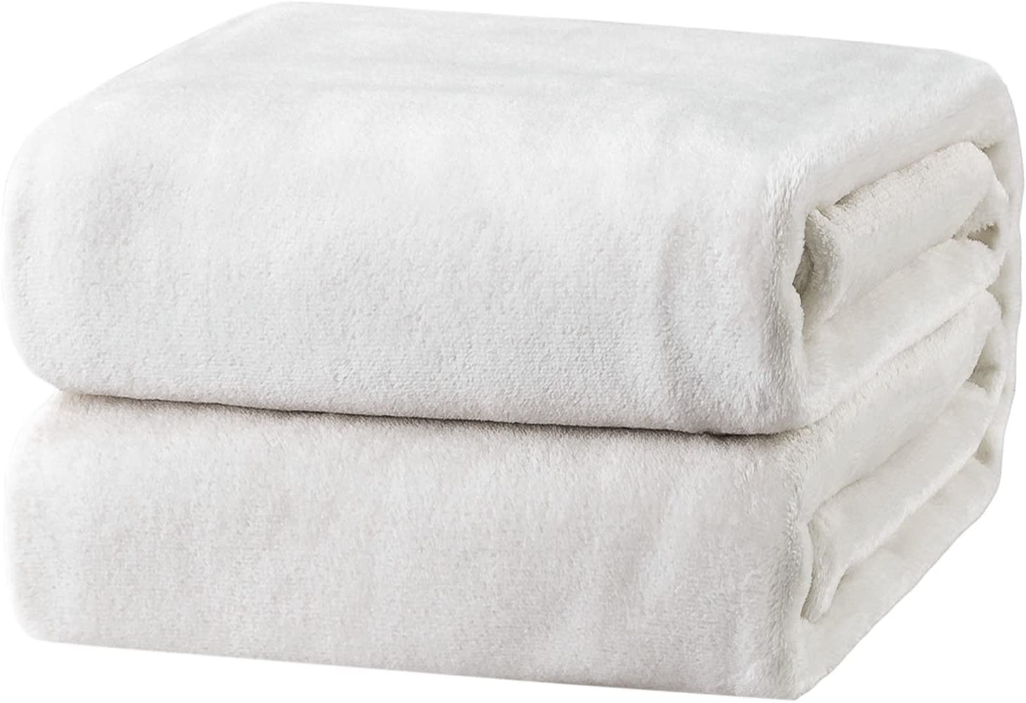 Best Softest Blanket in 2021 Review and Buying Guide VBESTHUB