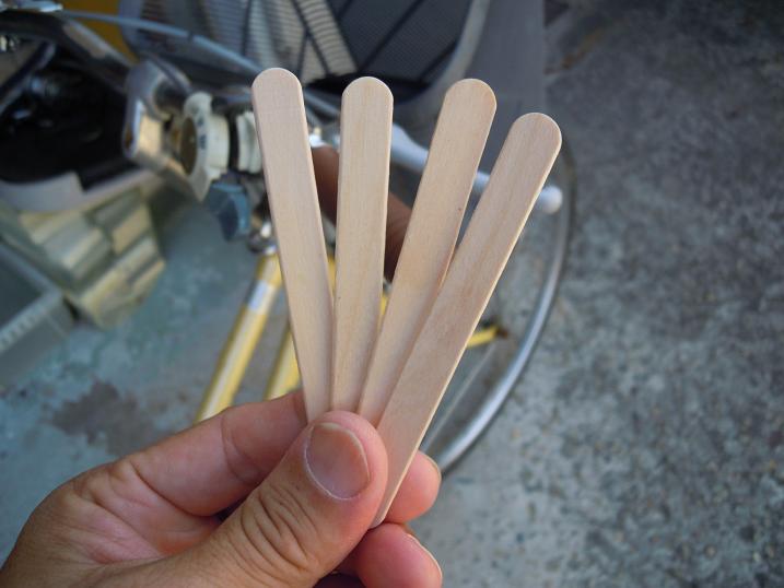 シティサイクル自転車のグリップの外し方再利用する時はこれ！ こころのビタミンC