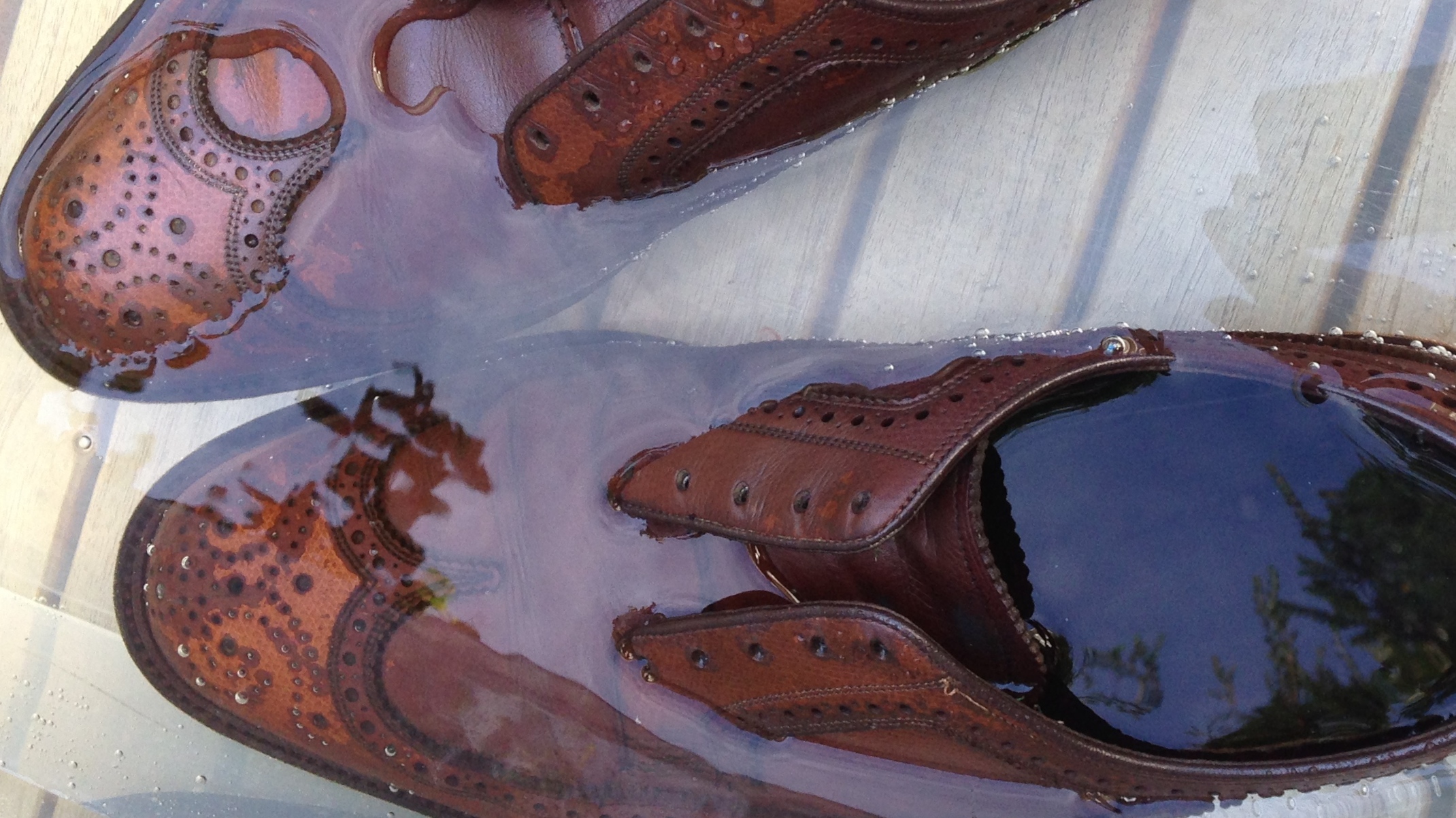Reshaping Shoes with Water and Heat vcleat