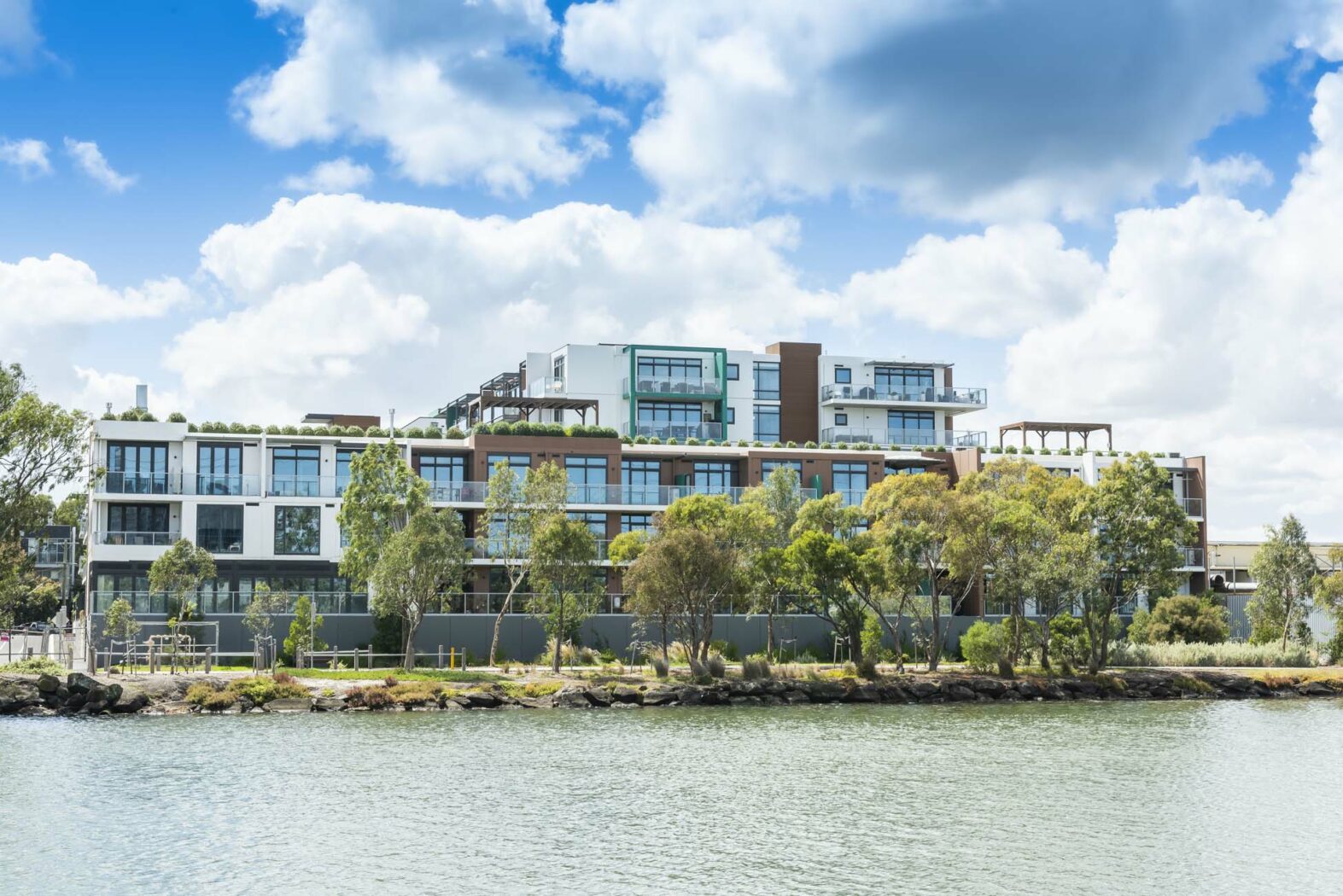 Riverwalk Apartments V Constructions