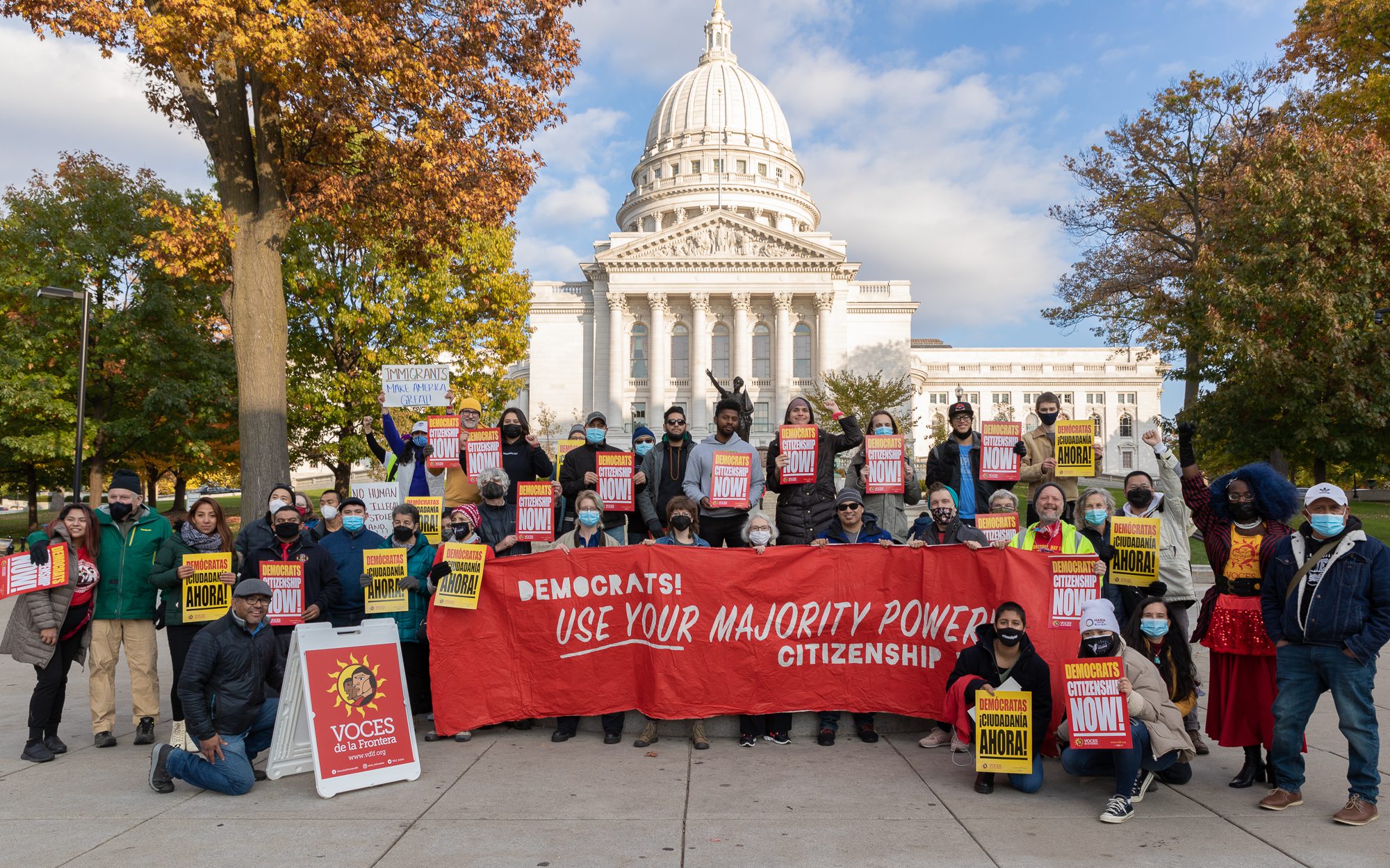 Immigrants and Allies in Madison, WI Shut Down Street in Front of Sen