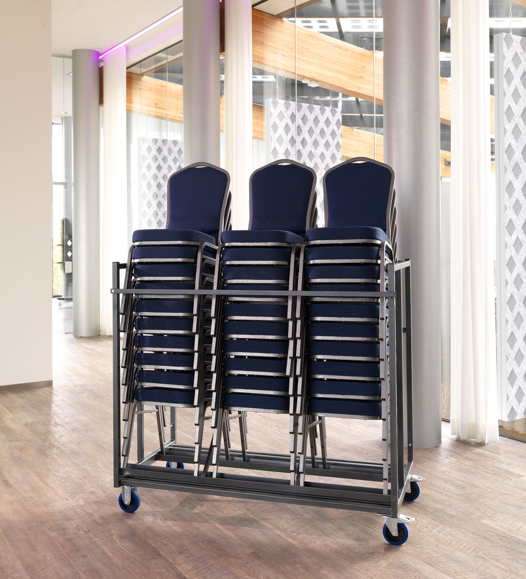 Trolley Stack Chairs stapelstoelen