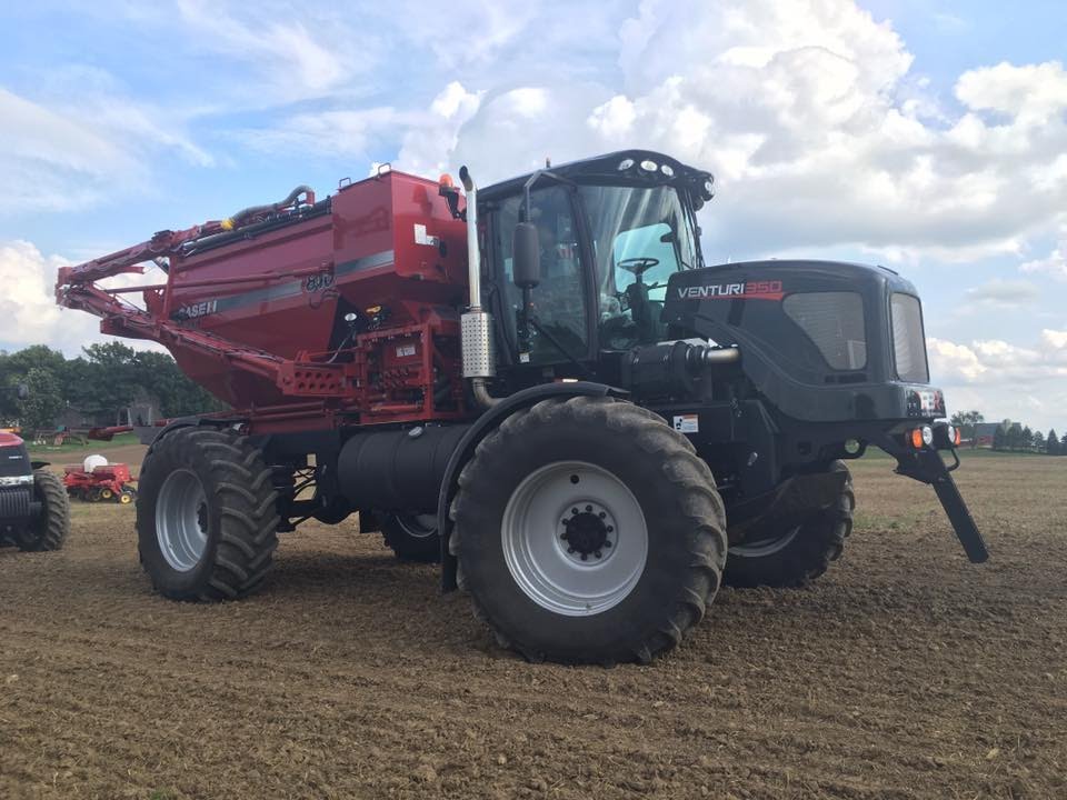 Vector Fertilizer Spreader at Collection of Vector