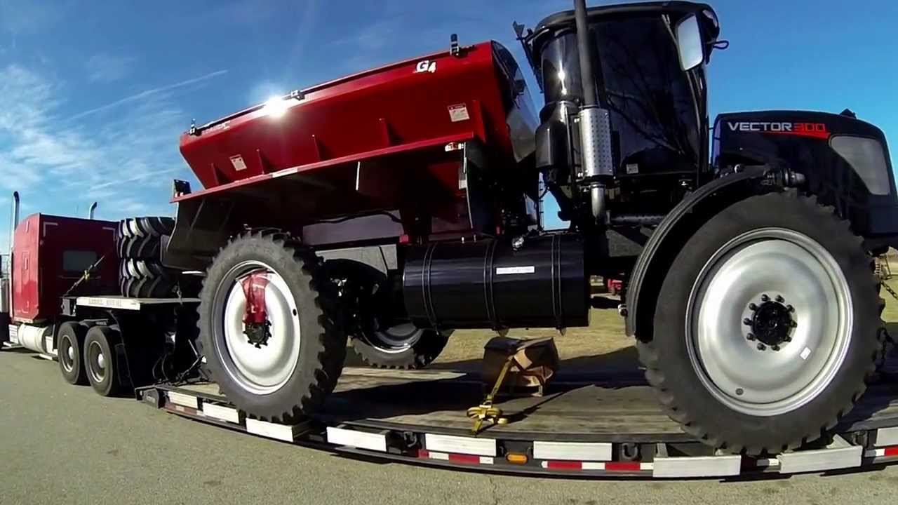 Vector Fertilizer Spreader at Collection of Vector