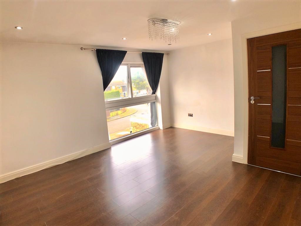 5 Bed House To Rent Hatch End HA5 Middlesex