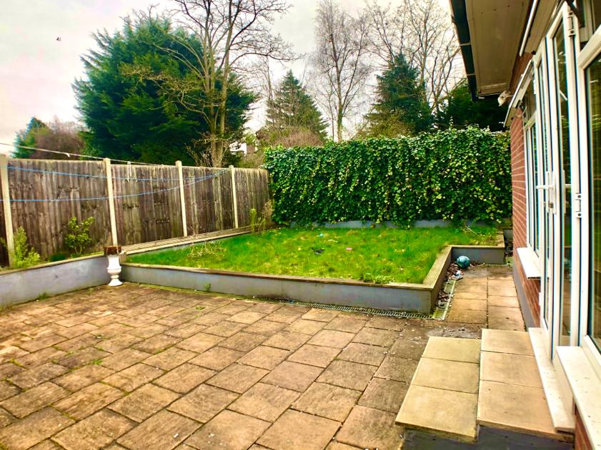 5 Bed House To Rent Hatch End HA5 Middlesex