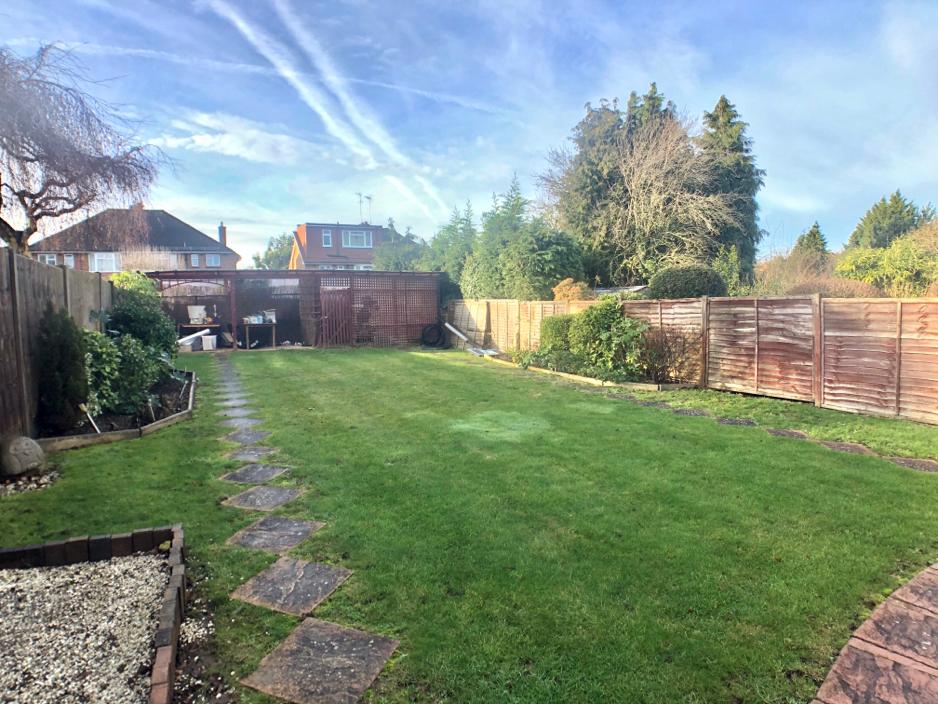 4Bedroom SemiDetached House To Rent Pinner HA5 VeeZed Residential
