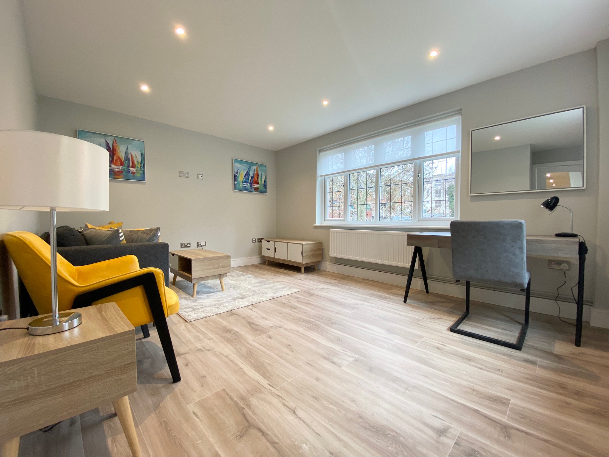 Three Bedroom Apartment To Rent Hatch End HA5 VeeZed Residential