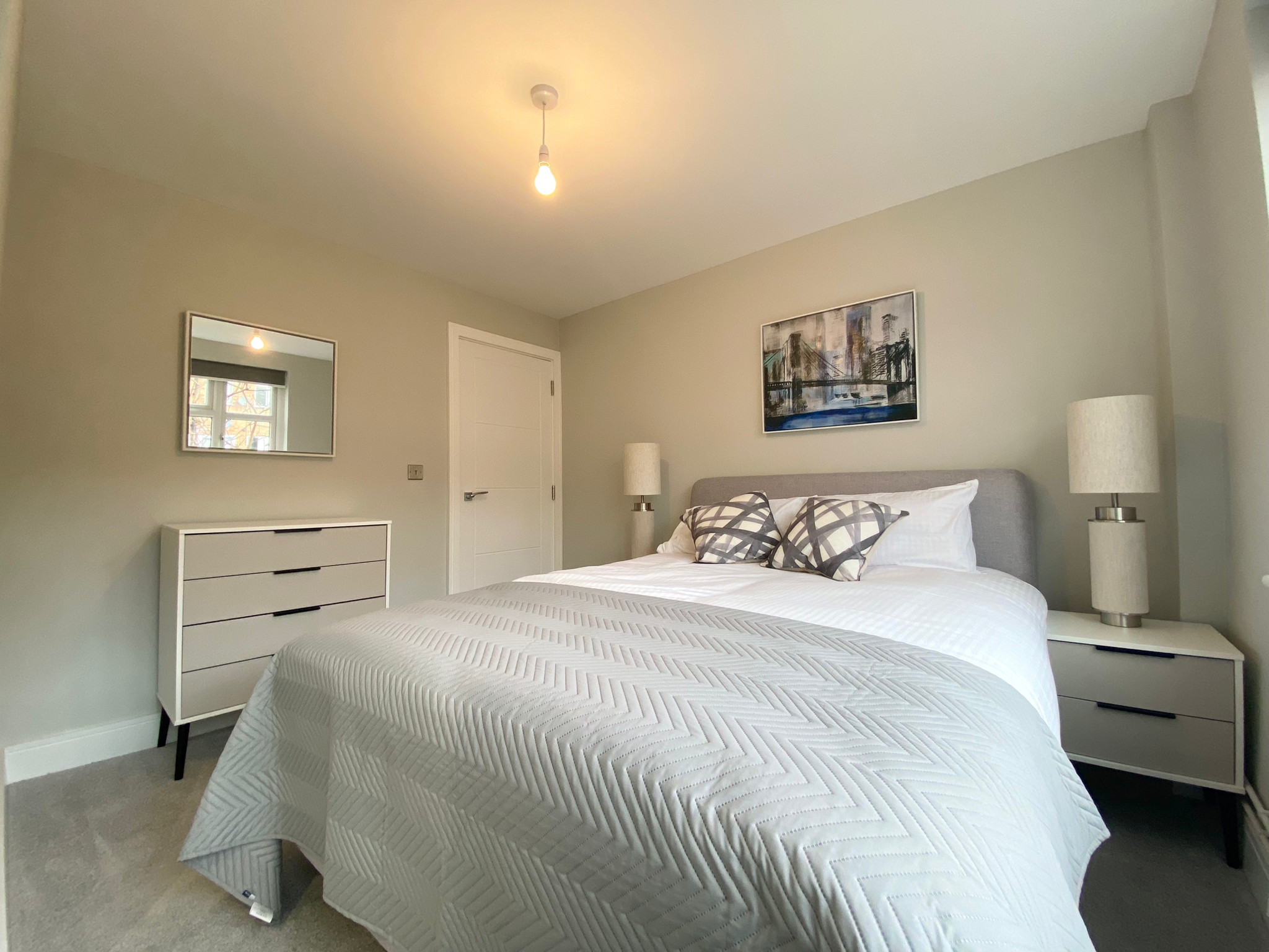 Three Bedroom Apartment To Rent Hatch End HA5 VeeZed Residential