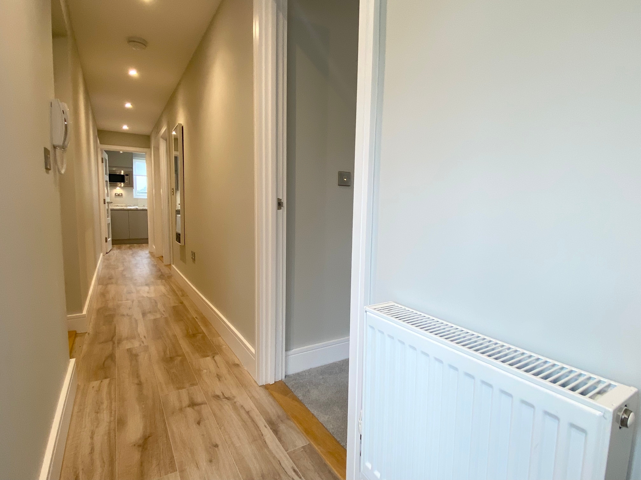 Three Bedroom Apartment To Rent Hatch End HA5 VeeZed Residential