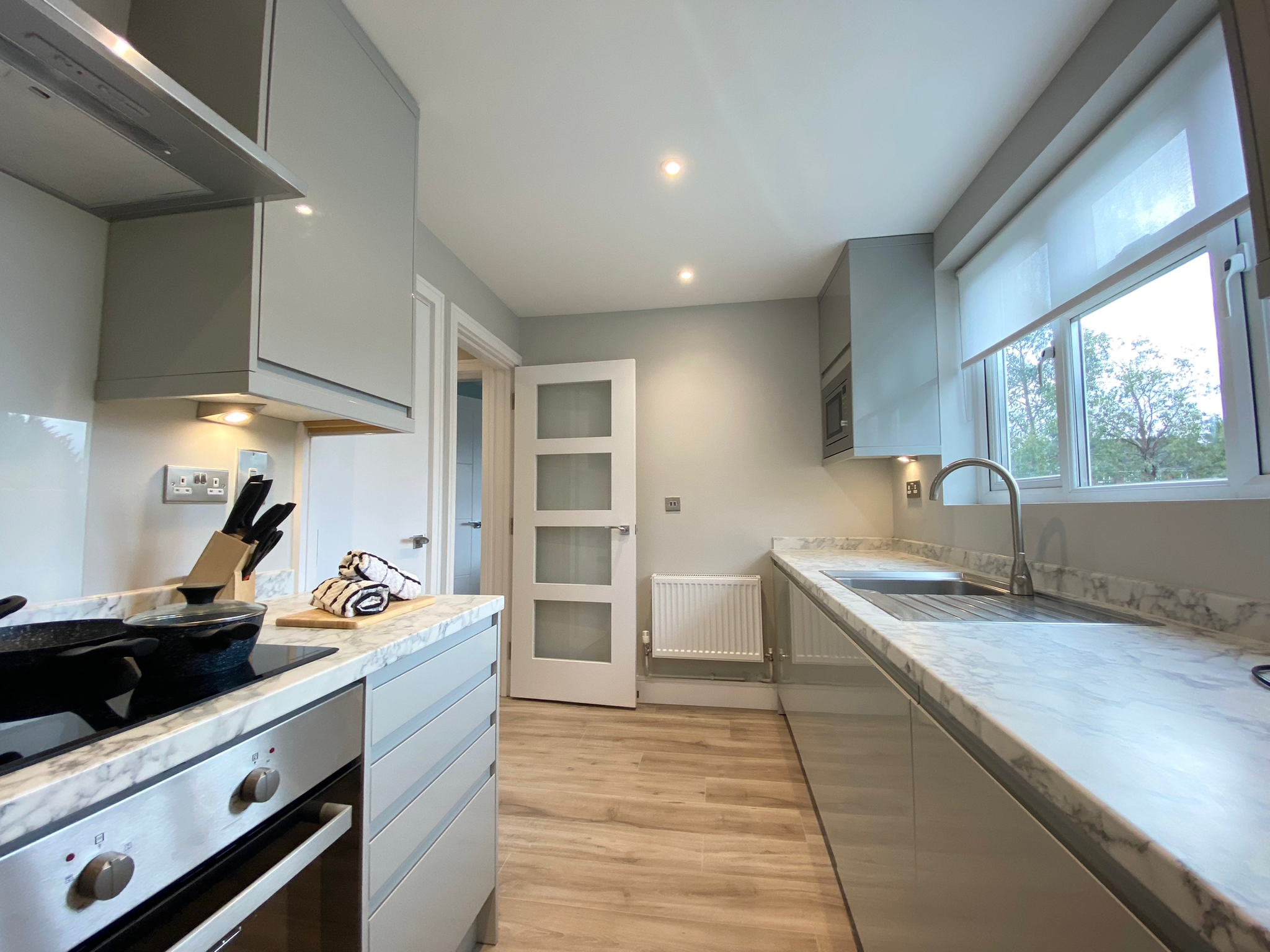 Three Bedroom Apartment To Rent Hatch End HA5 VeeZed Residential