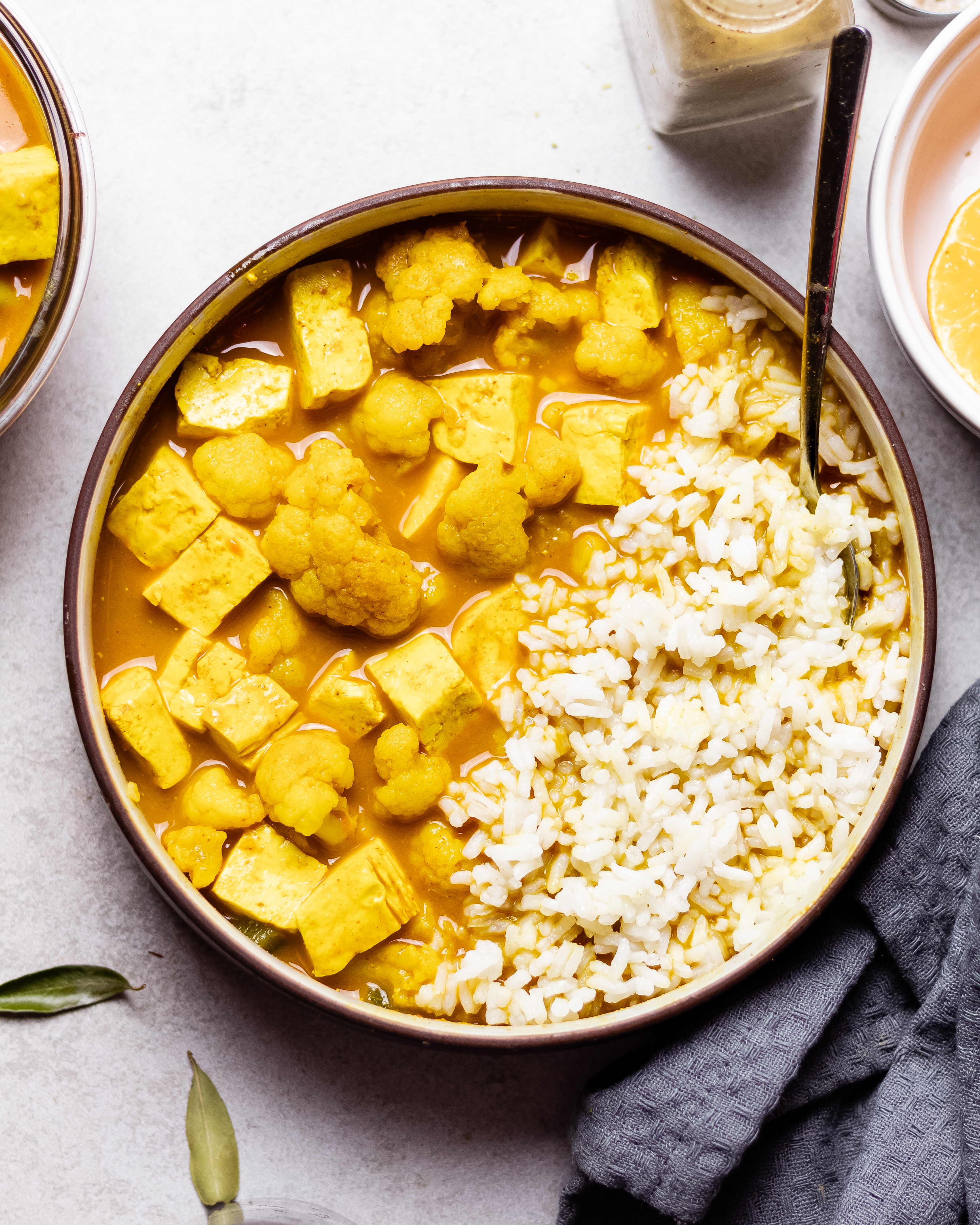 Cauliflower tofu curry