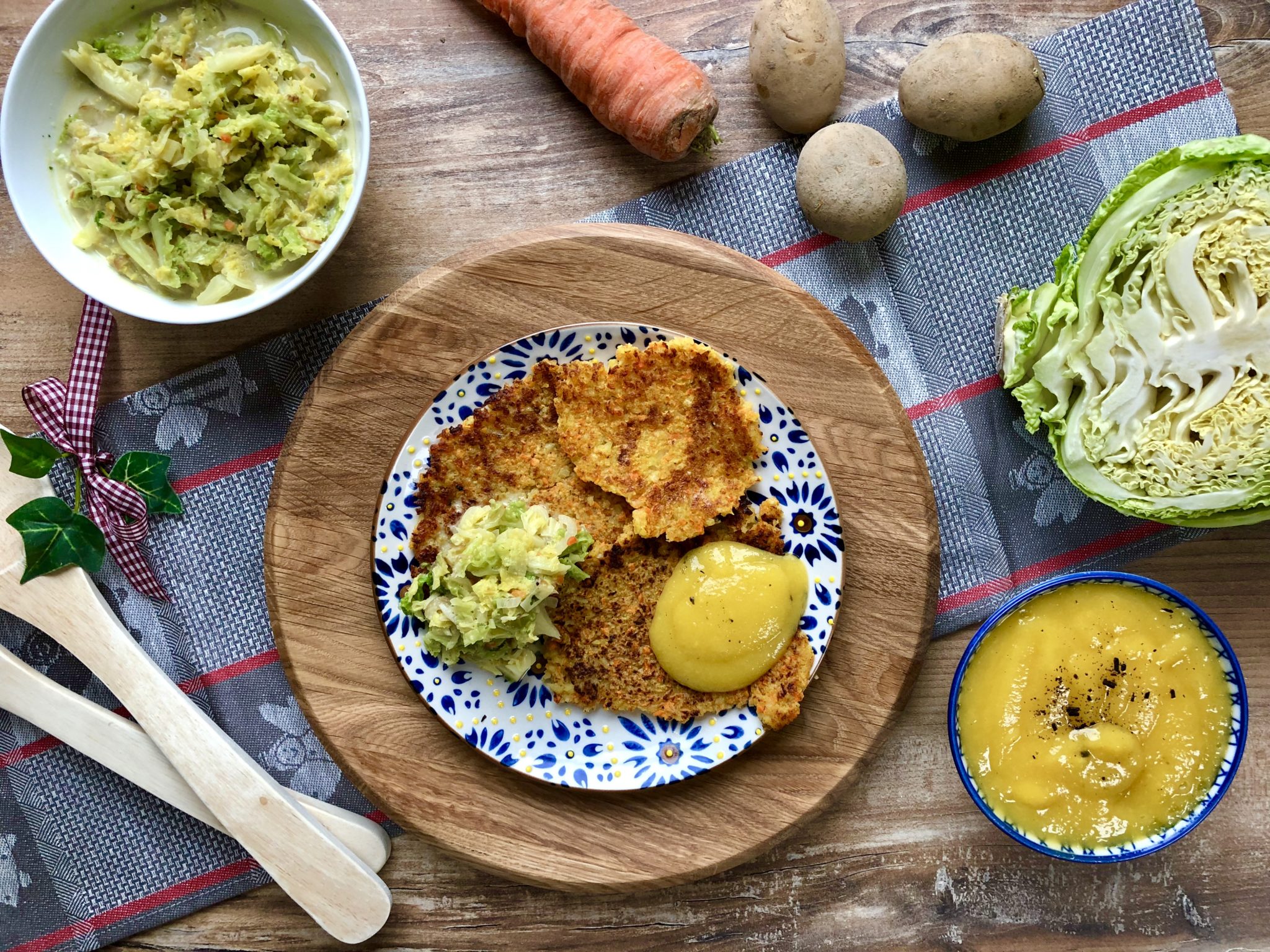 Gemüsepuffer mit Rahmwirsing & Mangomark vegan vegan 24/7