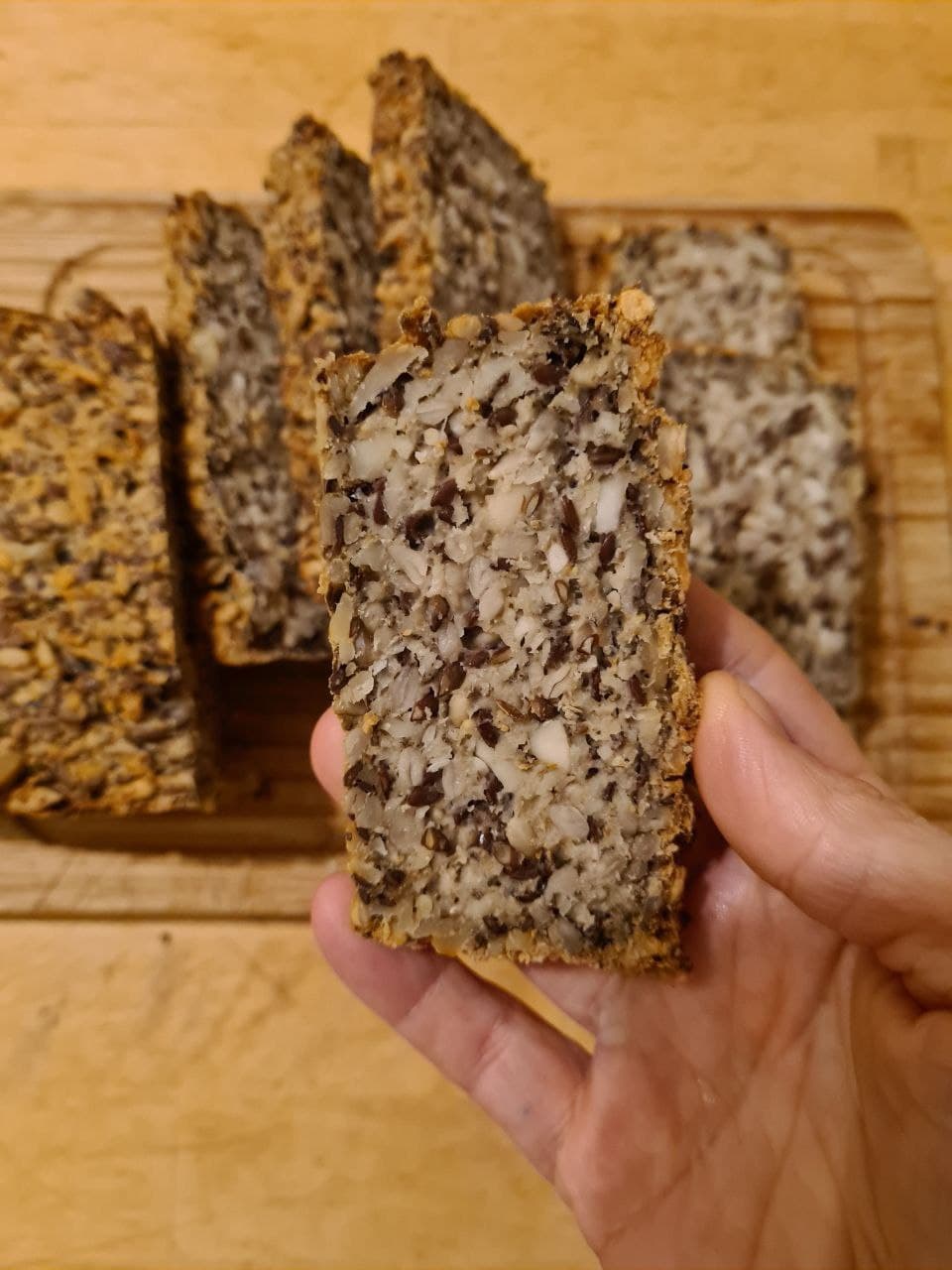 Extrem nahrhaftes Kornbrot für Eilige! veganring.de