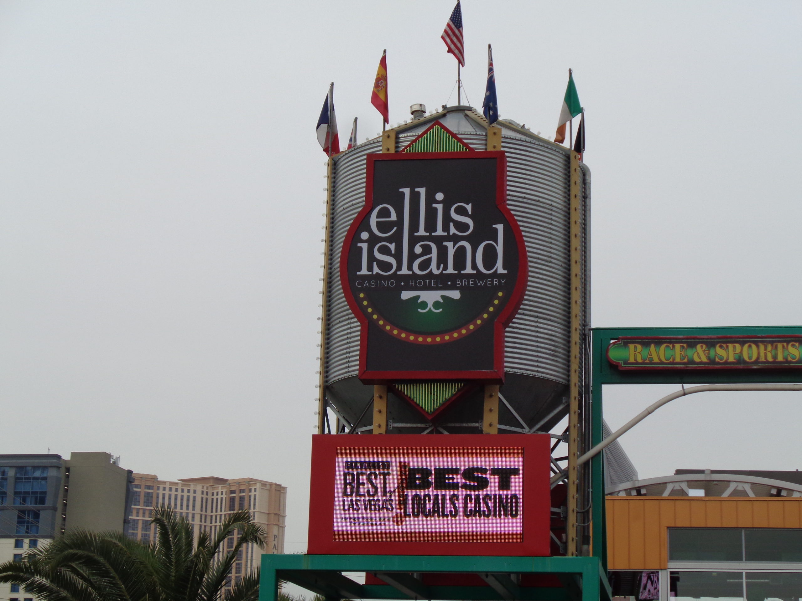 Ellis Island Casino Hotel & Brewery VegasChanges