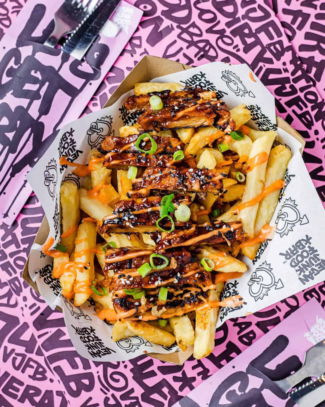 Vegan Junk Food Bar abre su primer local en Alemania como parte de su