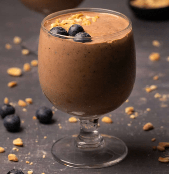 9 Homemade Vegan Protein Shake Recipes (Powder Optional)