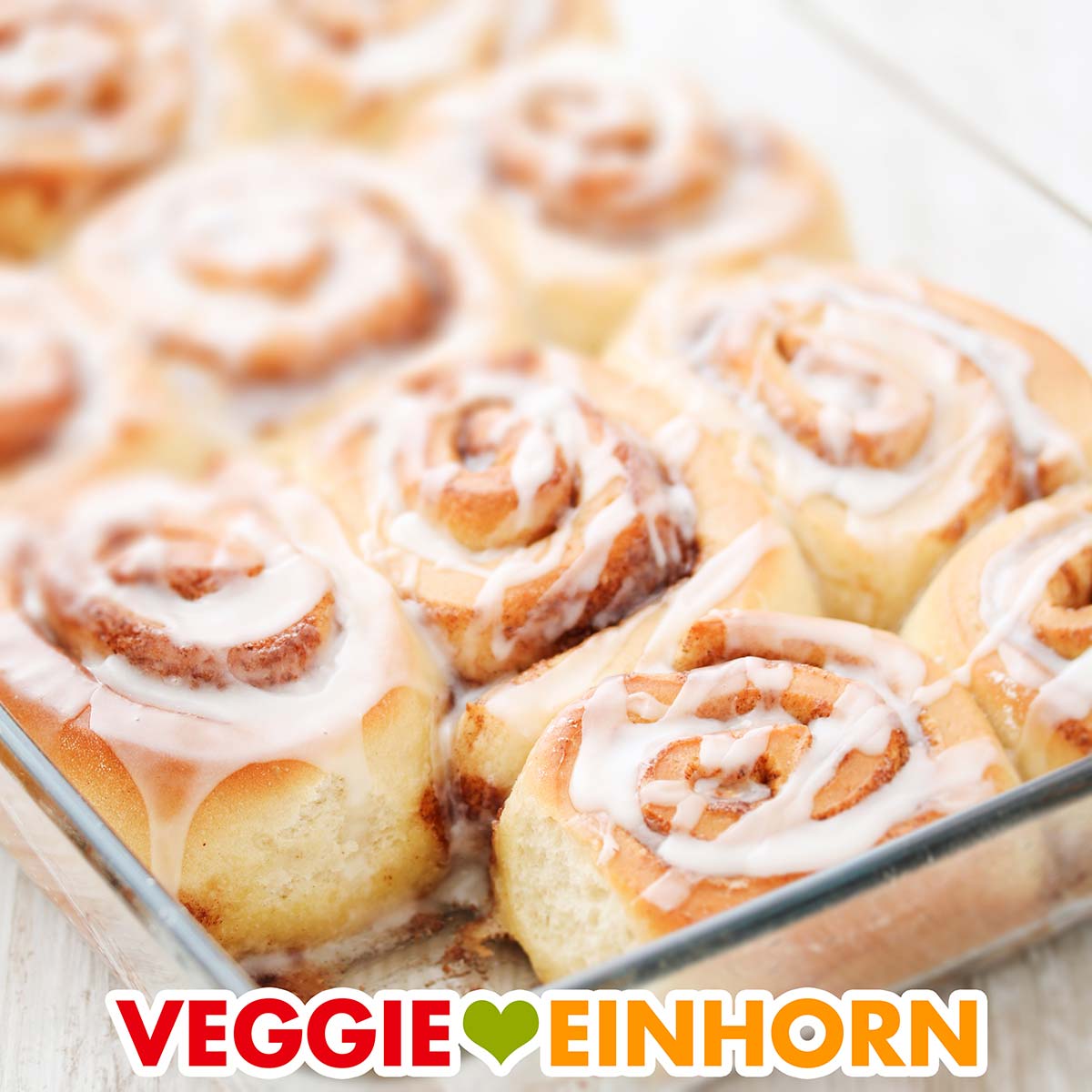 Vegane Zimtschnecken (Cinnamon Rolls) Super fluffig!