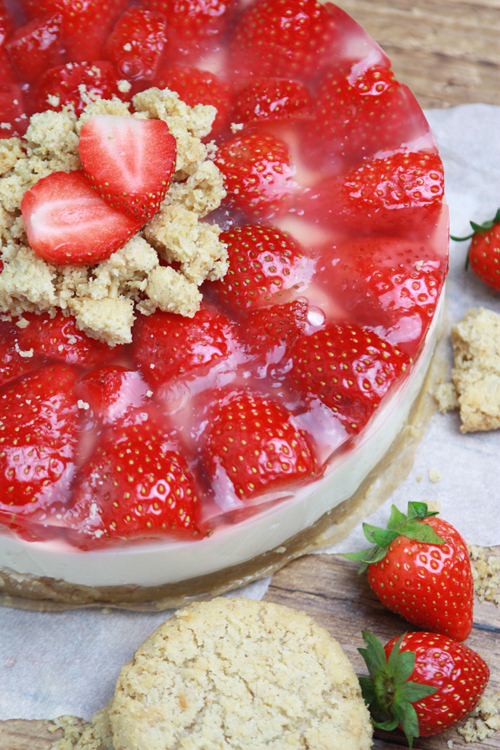 Veggietale » Blog Archive » ErdbeerQuarkKuchen mit Haferkeksboden