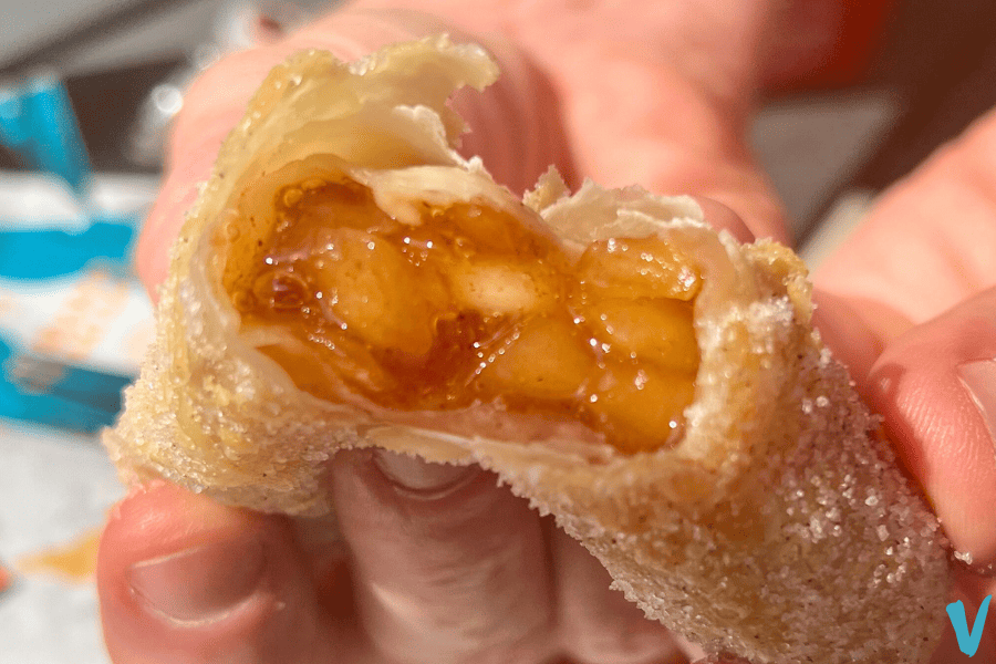 Is Panda Express’ Apple Pie Roll Vegan? VeggL