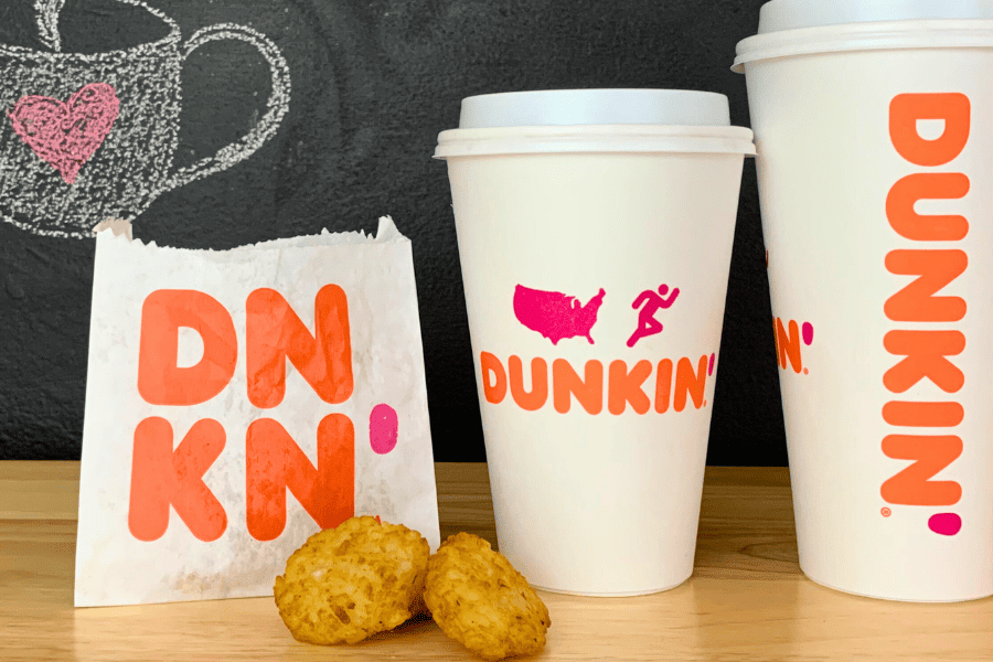 Dunkin’s 2023 Vegan Holiday Guide (Drinks and Food) VeggL