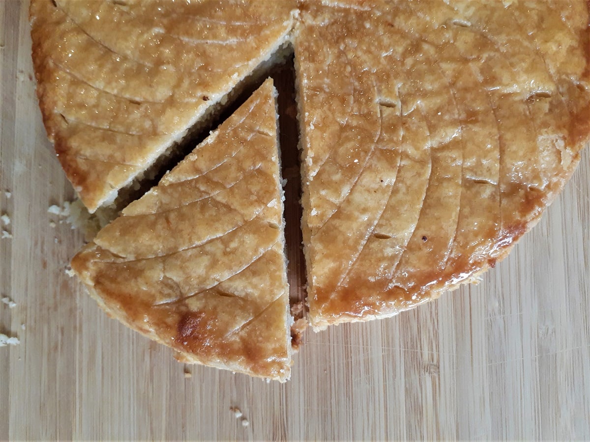 Frangipane and puff pastry delight! Galette des Rois Veg