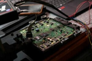 How To Test ECU With Multimeter (4 Easy Steps)