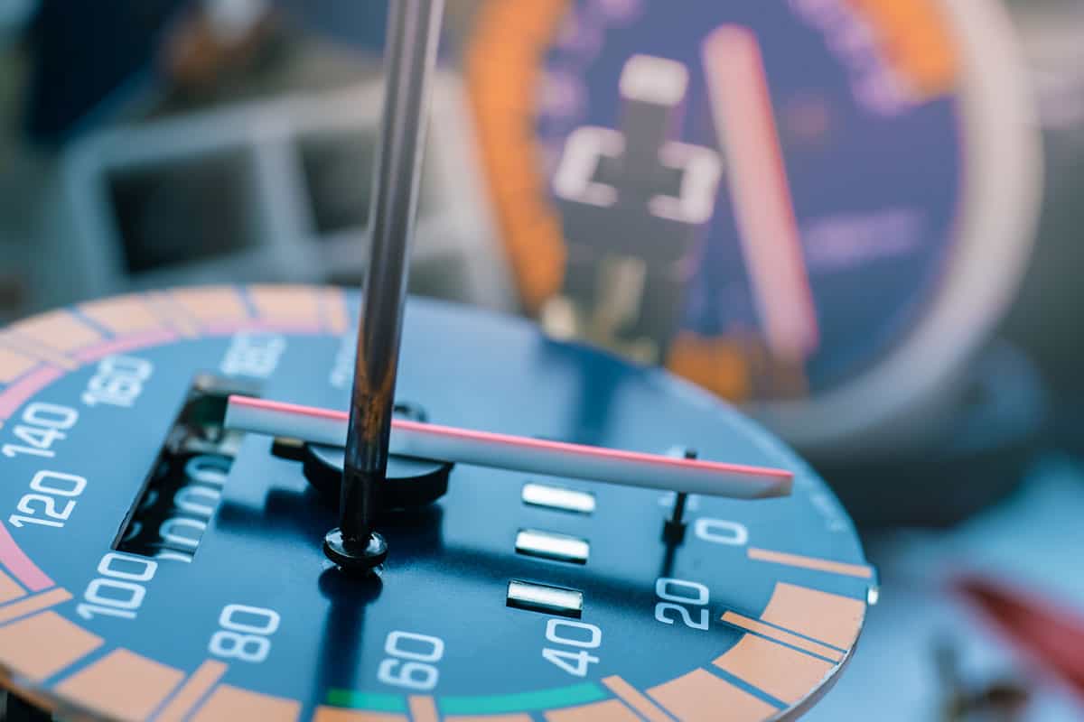 How Can You Tell If A Odometer Has Been Rolled Back? [Inc. Digital]