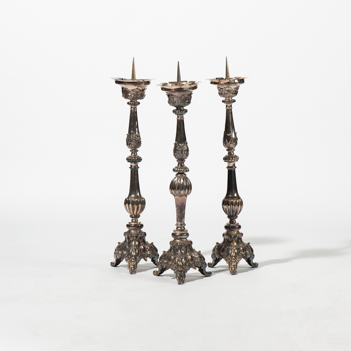 Three silvered altar candlesticks Veilinghuis AAG