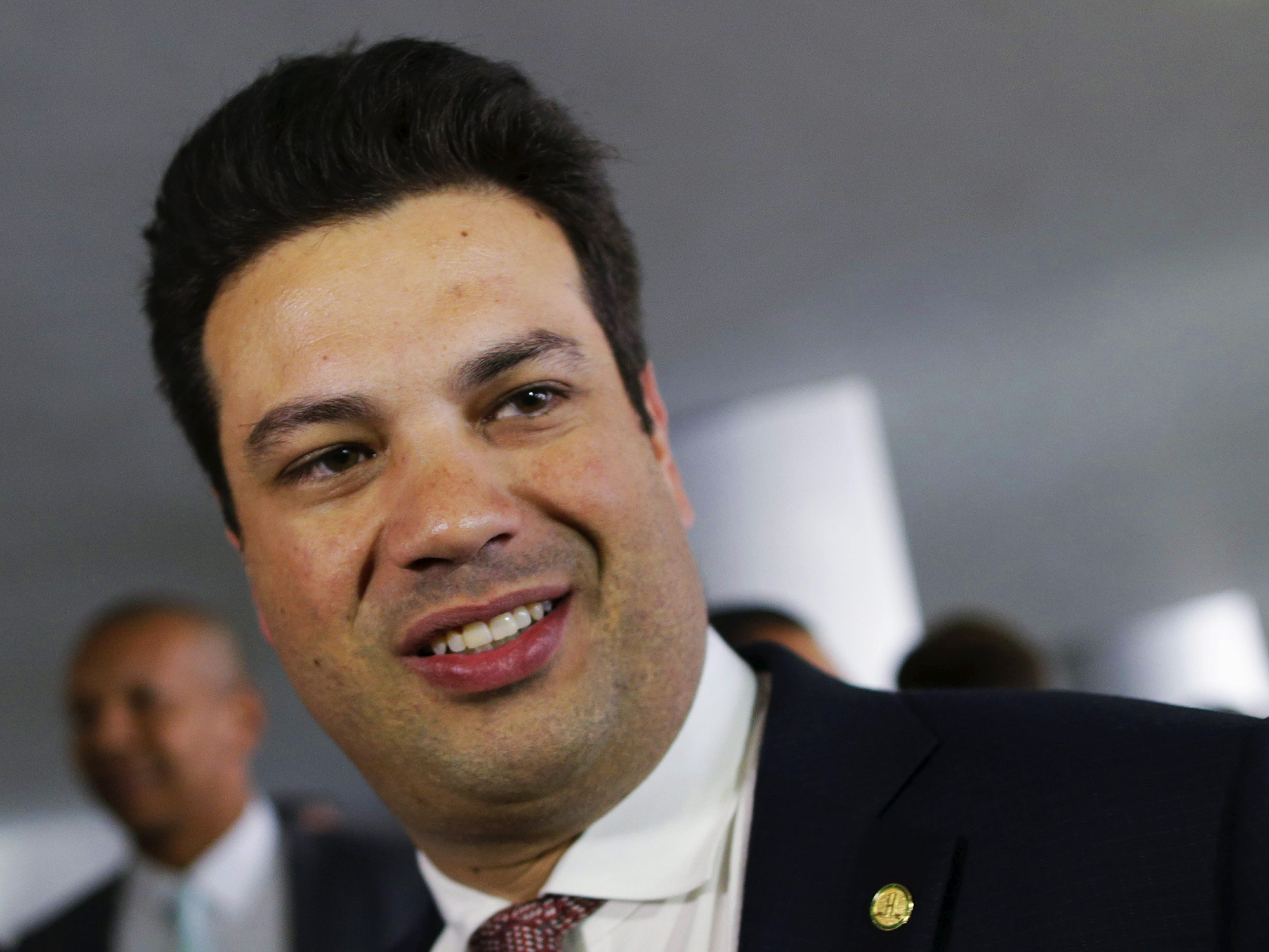 Renata g picciani affiliates with no hospital, cooperates with many other doctors and specialists in medical group aran eye associates p a. Picciani, a última trincheira de Dilma na comissão do ...