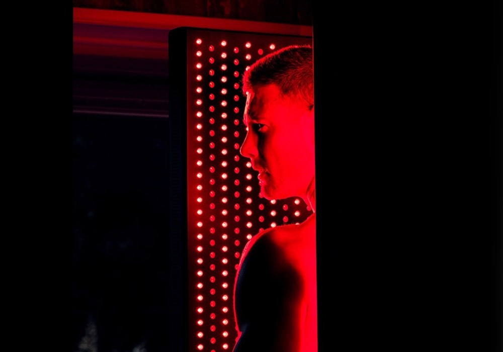 Can Red Light Therapy Really Boost Testosterone? Vellgus Red Light