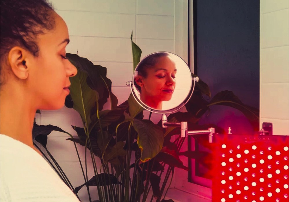 Can I Use Red Light Therapy after Microneedling? Vellgus Red Light Therapy Devices for Home