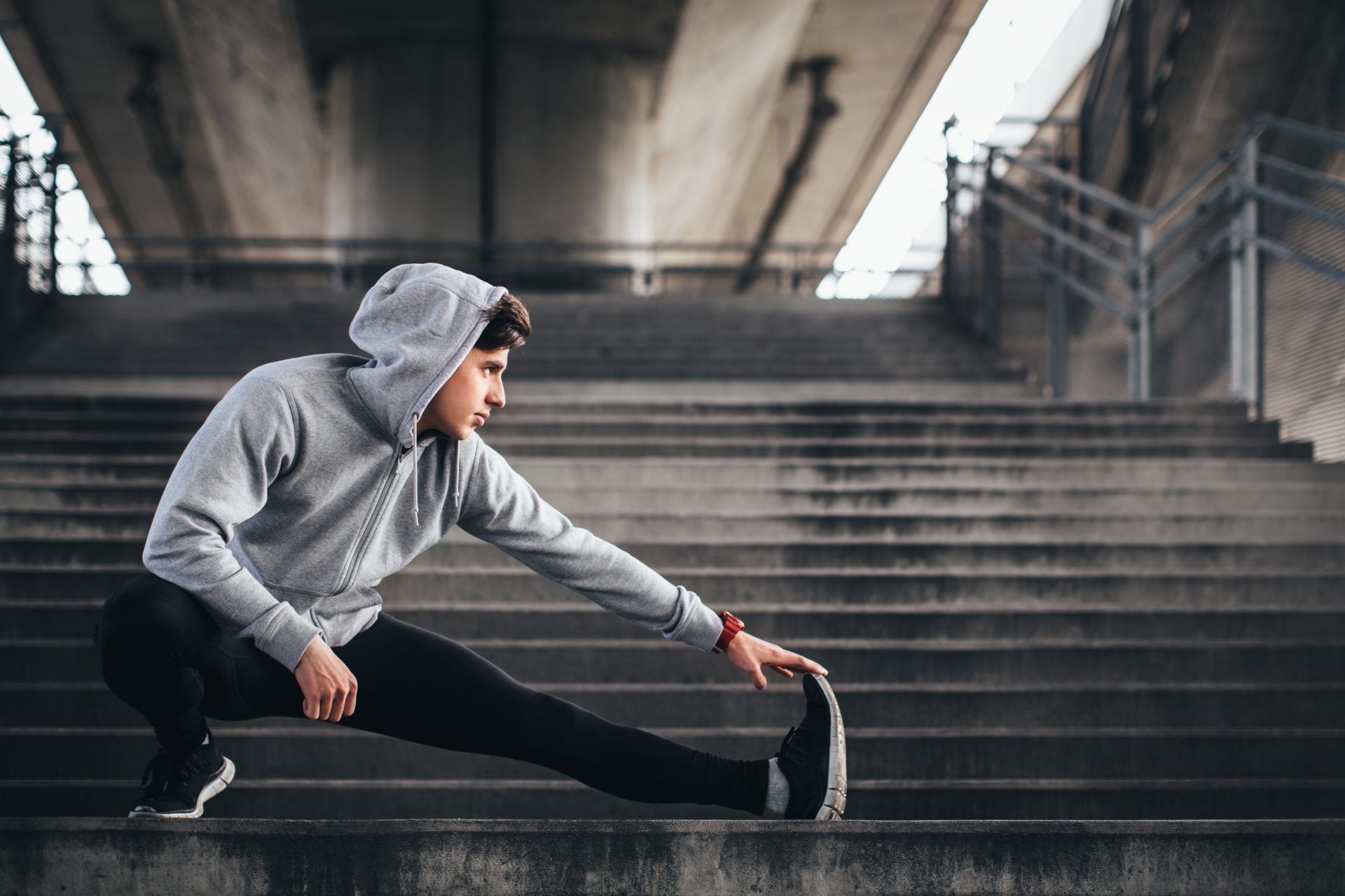 メンズ用｜おしゃれでかっこいいスポーツウェアコーデ9選！2020年版 Vellsヴェルス