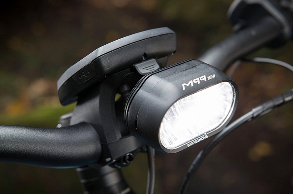 Velo Räder die bewegen in Aachen Beleuchtung