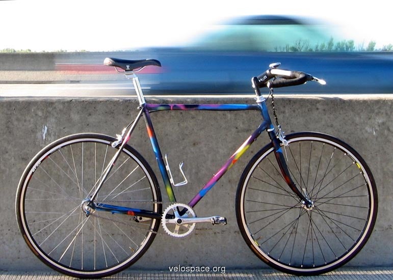 Cool Spray Paint Ideas That Will Save You A Ton Of Money mountain bike