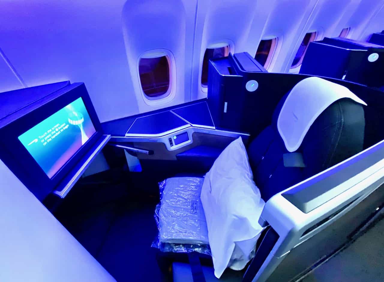 Tips to choose the best seats on a plane Velvet Escape