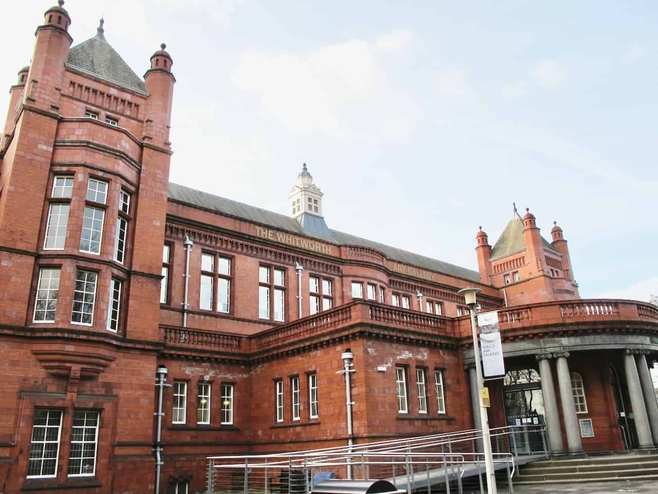 Attractions on Oxford Road in Manchester, including sights and museums