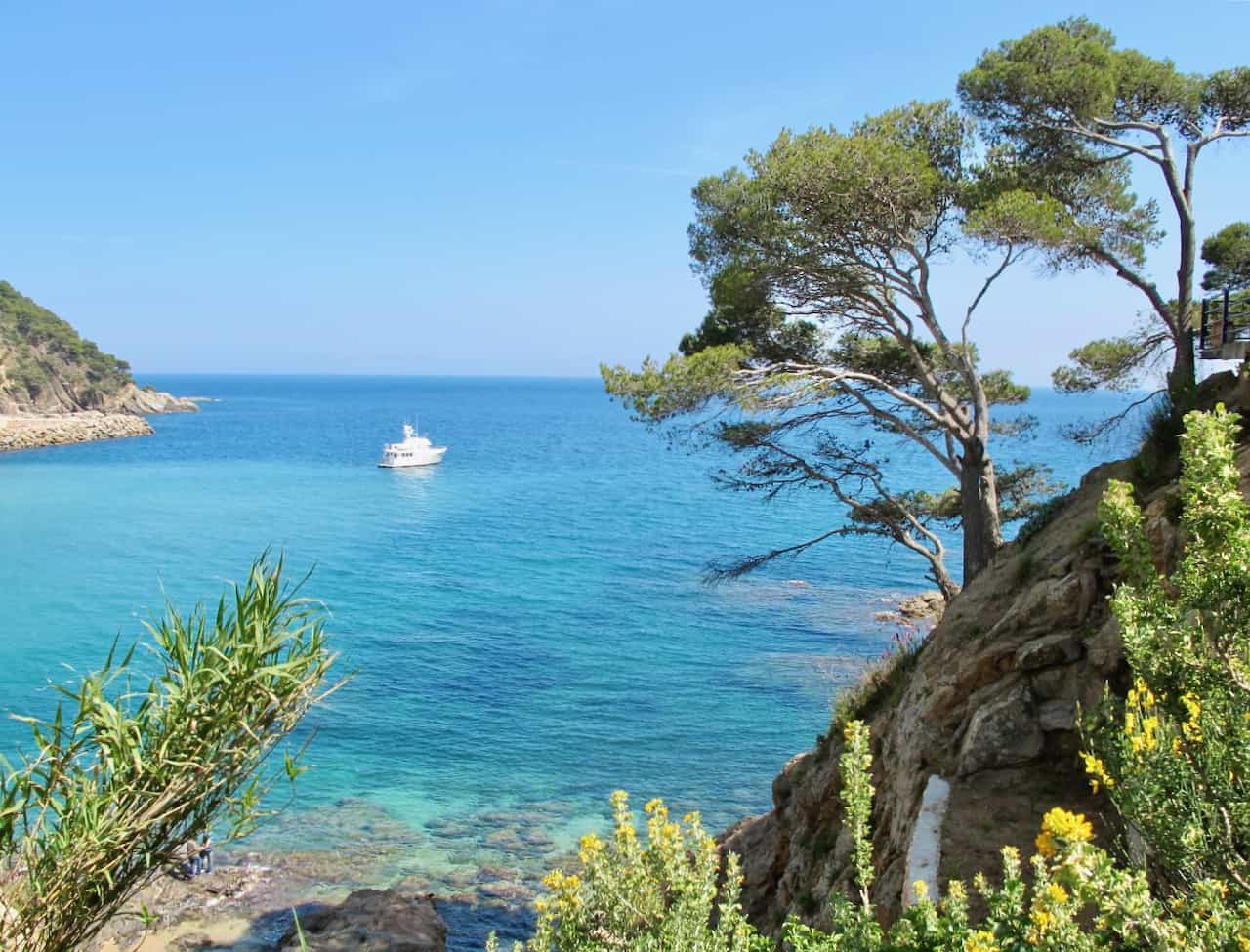 Guide to the best places to visit in Costa Brava on a selfdrive itinerary