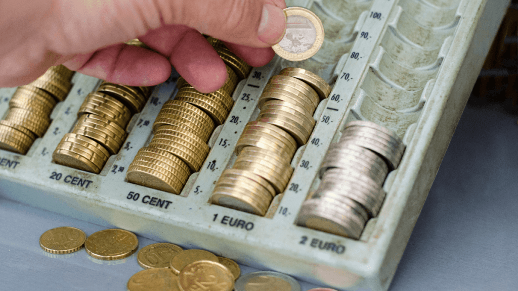How Do Vending Machines Give Change? Old & New Machine