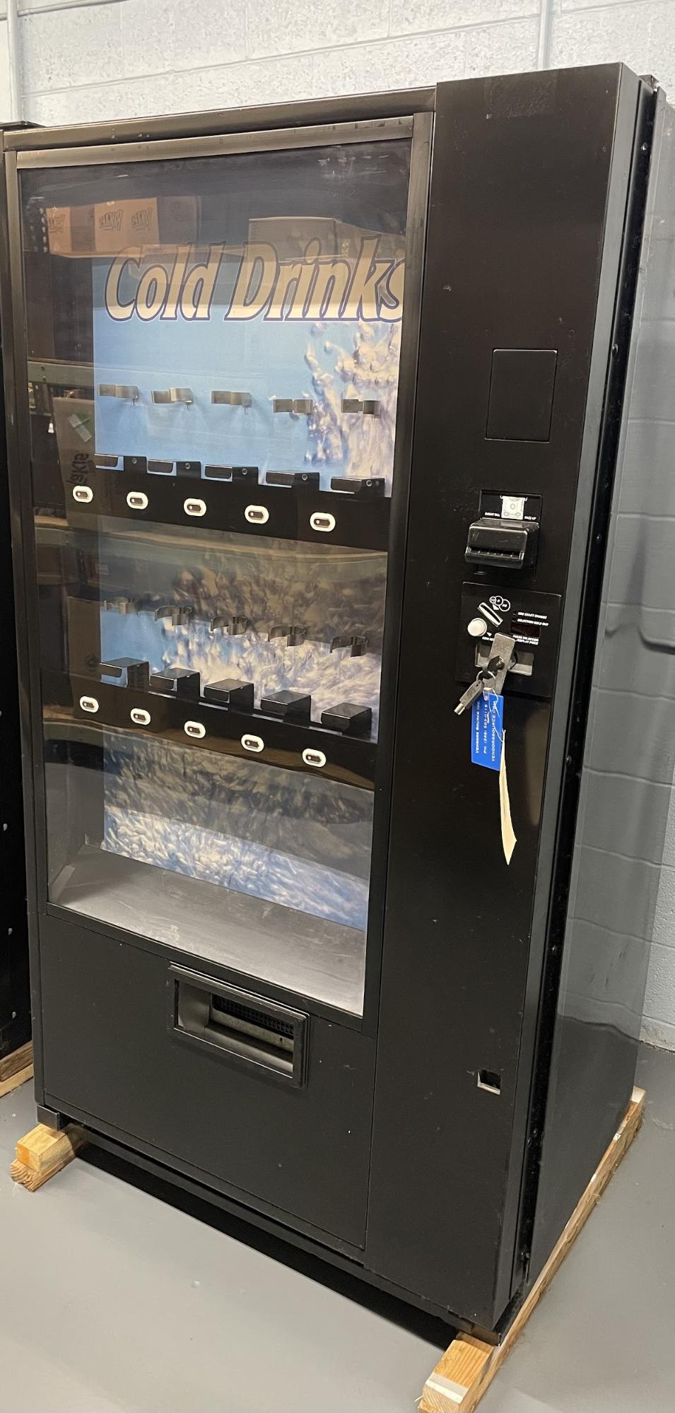 Vendo 720 $2,395.00 - Vendors Source Inc.