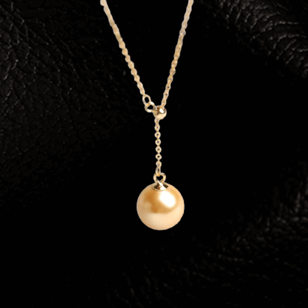 Venus 18ct Solid Gold Necklace