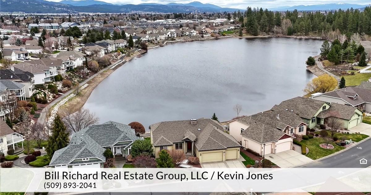 805 S Shelley Lake Ln, Spokane Valley, WA 99037
