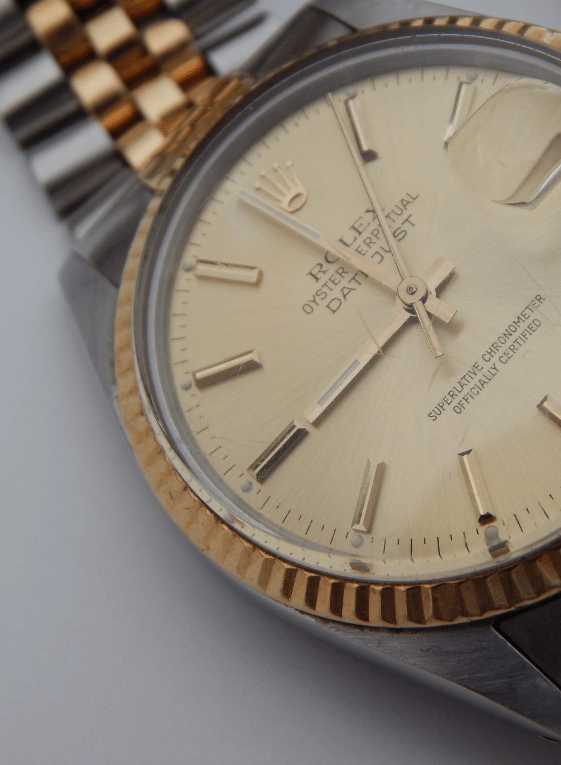 Buying a Rolex Watch YachtMaster? What You Need to Know