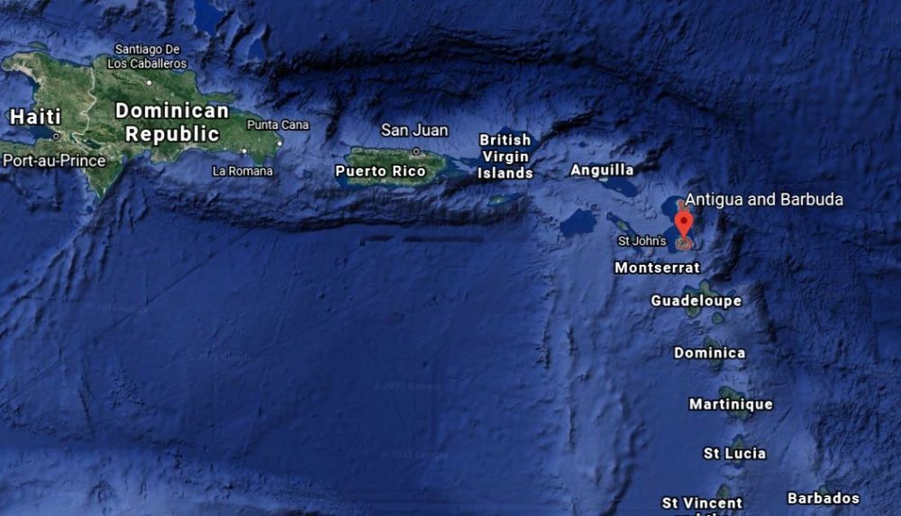 Swimming with Southern Sting Rays on a Day Long Layover in Antigua